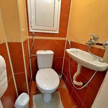 Elite Central 2br Maisonette Spacious And Stylish *