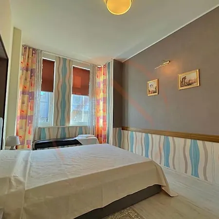 Elite Central 2br Maisonette Spacious And Stylish *