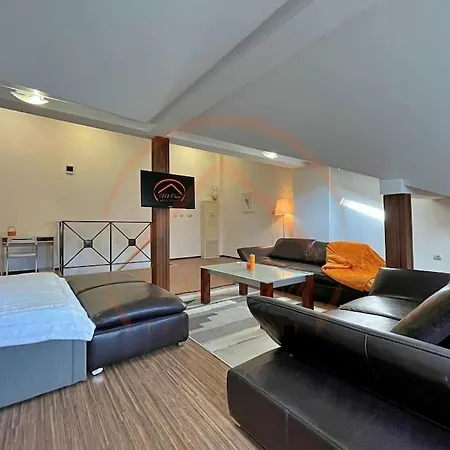 Apartment Elite Central 2br Maisonette Spacious And Stylish Warna